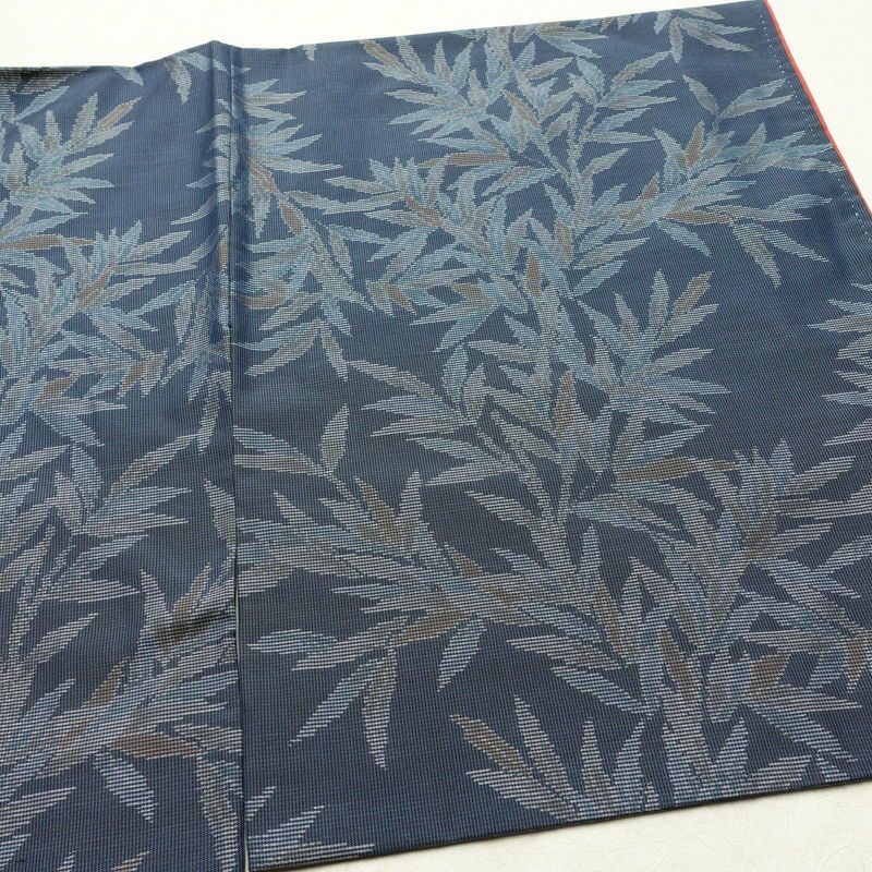 紬 正絹 木の葉・植物柄 袷仕立て 身丈157cm 裄丈65cm リサイクル着物 着物 青・紺_画像13