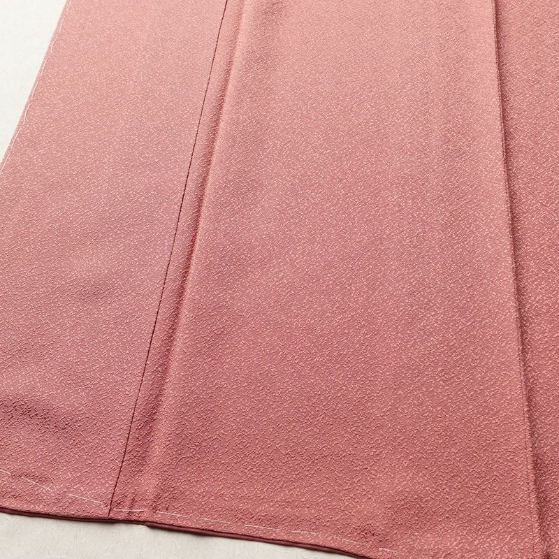 色無地 美品 落款入り しつけ糸付き 一つ紋付き 正絹 無地 袷仕立て 身丈165.5cm 裄丈65cm リサイクル着物 着物 お茶会 七五三 お宮参り フォーマル ピンク_画像4