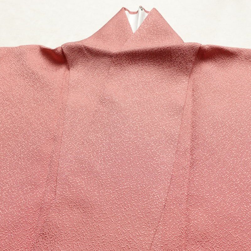 色無地 美品 落款入り しつけ糸付き 一つ紋付き 正絹 無地 袷仕立て 身丈165.5cm 裄丈65cm リサイクル着物 着物 お茶会 七五三 お宮参り フォーマル ピンク_画像17