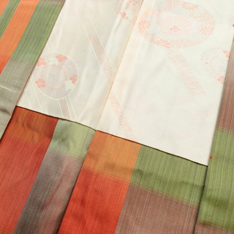 紬 良品 しつけ糸付き アンサンブル 2点セット 正絹 花柄 袷仕立て 身丈166.5cm 裄丈67.5cm リサイクル着物 着物 羽織 おしゃれ 多色使い_画像19