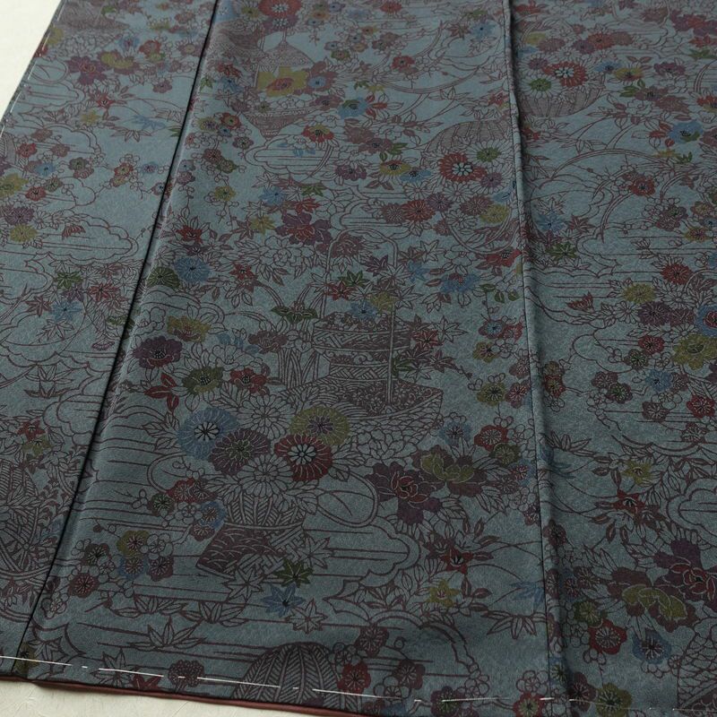 小紋 良品 しつけ糸付き 正絹 花柄 袷仕立て 身丈158.5cm 裄丈63.5cm リサイクル着物 着物 青・紺_画像4
