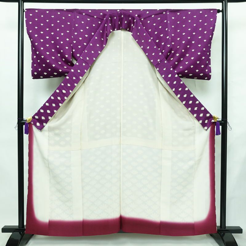 小紋 付下小紋 正絹 花柄 袷仕立て 身丈160cm 裄丈64.5cm リサイクル着物 着物 紫・藤色_画像3