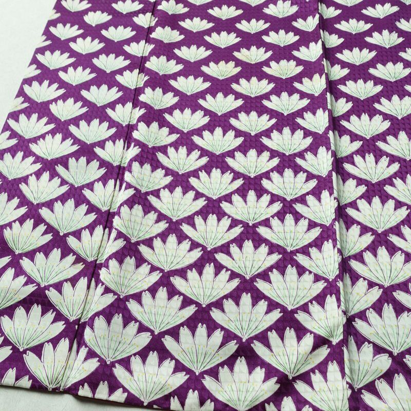 小紋 付下小紋 正絹 花柄 袷仕立て 身丈160cm 裄丈64.5cm リサイクル着物 着物 紫・藤色_画像4