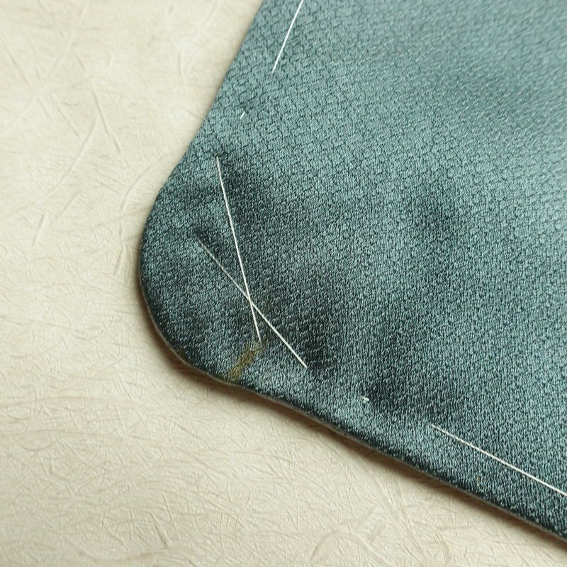 訪問着 しつけ糸付き 正絹 木の葉・植物柄 袷仕立て 身丈163.5cm 裄丈65cm リサイクル着物 着物 箔 金彩 入学式 卒業式 七五三 お宮参り フォーマル 四季花 緑・うぐいす色_画像20