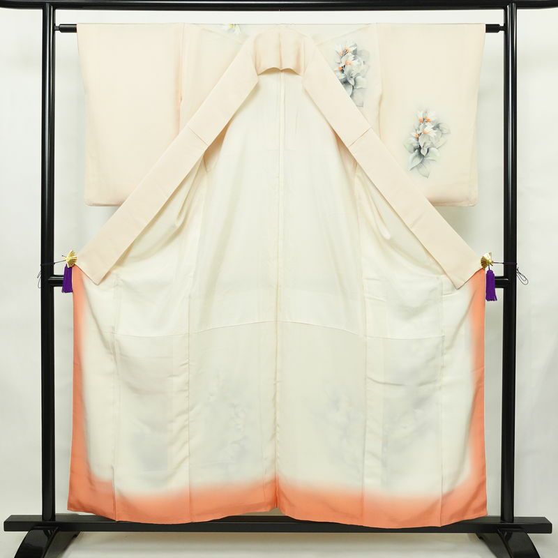 付け下げ 正絹 木の葉・植物柄 袷仕立て 身丈154.5cm 裄丈62cm リサイクル着物 着物 入学式 卒業式 七五三 お宮参り フォーマル ピンク_画像3