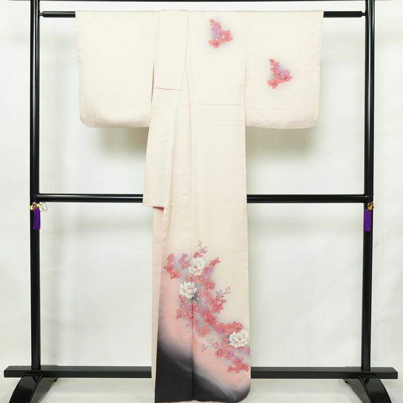 付け下げ 正絹 花柄 袷仕立て 身丈161cm 裄丈65cm リサイクル着物 着物 入学式 卒業式 七五三 お宮参り フォーマル シンプル 上品 ピンク_画像2
