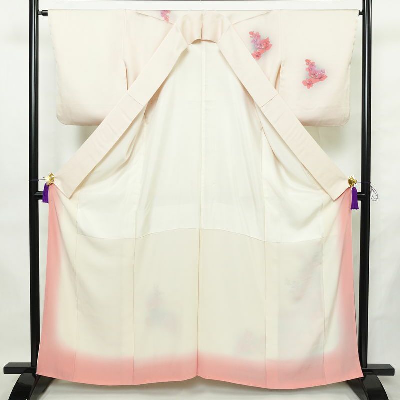 付け下げ 正絹 花柄 袷仕立て 身丈161cm 裄丈65cm リサイクル着物 着物 入学式 卒業式 七五三 お宮参り フォーマル シンプル 上品 ピンク_画像3