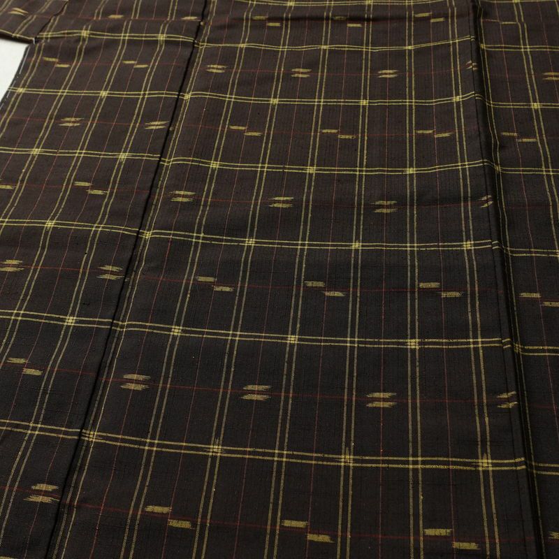紬 しつけ糸付き 正絹 チェック・格子柄 袷仕立て 身丈163cm 裄丈65.5cm リサイクル着物 着物 カジュアル 茶_画像5