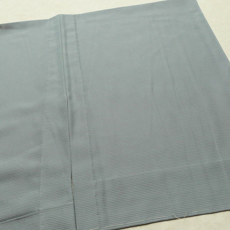 単衣 色無地 絽 良品 しつけ糸付き 夏用 ポリエステル 無地 単衣仕立て 身丈145.5cm 裄丈61.5cm リサイクル着物 着物 お茶会 フォーマル 青・紺_画像13