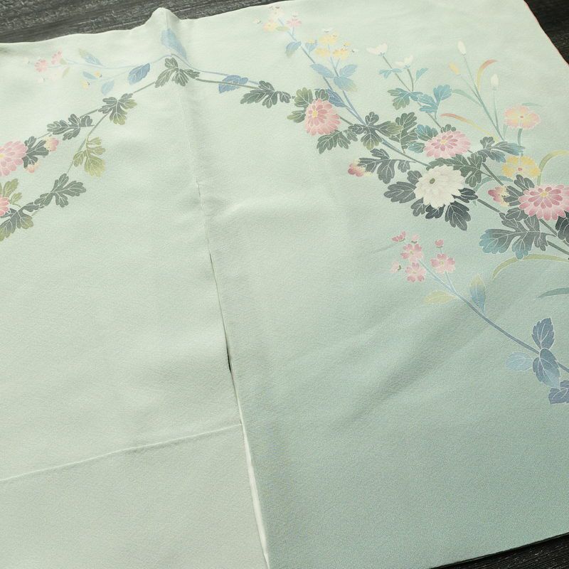 訪問着 落款入り 友禅 縮緬 一つ紋付き 正絹 花柄 袷仕立て 身丈161.5cm 裄丈65cm リサイクル着物 着物 入学式 卒業式 七五三 お宮参り フォーマル 上品 ブルーグリーン 緑・うぐいす色_画像16