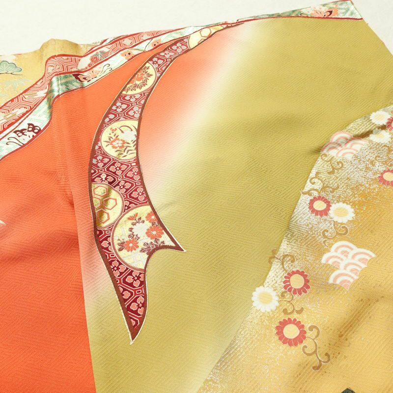 振袖 正絹 古典柄 袷仕立て 身丈164.5cm 裄丈66cm リサイクル着物 着物 箔 金彩 成人式 二十歳 二十歳の集い パーティー フォーマル 蝶 扇子 御所車 黄・黄土色_画像15