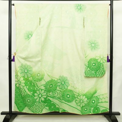 振袖 絞り 総絞り 正絹 花柄 袷仕立て 身丈156cm 裄丈65cm リサイクル着物 着物 二十歳 二十歳の集い お茶会 パーティー フォーマル 緑・うぐいす色