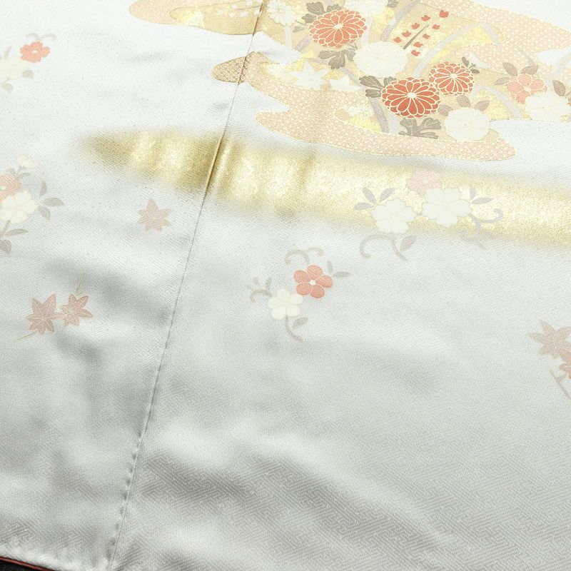 訪問着 金駒刺繍 一つ紋付き 正絹 古典柄 袷仕立て 身丈164.5cm 裄丈65cm リサイクル着物 着物 箔 金彩 入学式 卒業式 七五三 お宮参り フォーマル 四季花 菊 ブルーグレー グレー_画像12