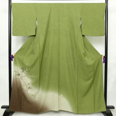 訪問着 一つ紋付き 正絹 木の葉・植物柄 袷仕立て 身丈162cm 裄丈68cm リサイクル着物 着物 刺繍 箔 入学式 卒業式 七五三 お宮参り フォーマル 緑・うぐいす色