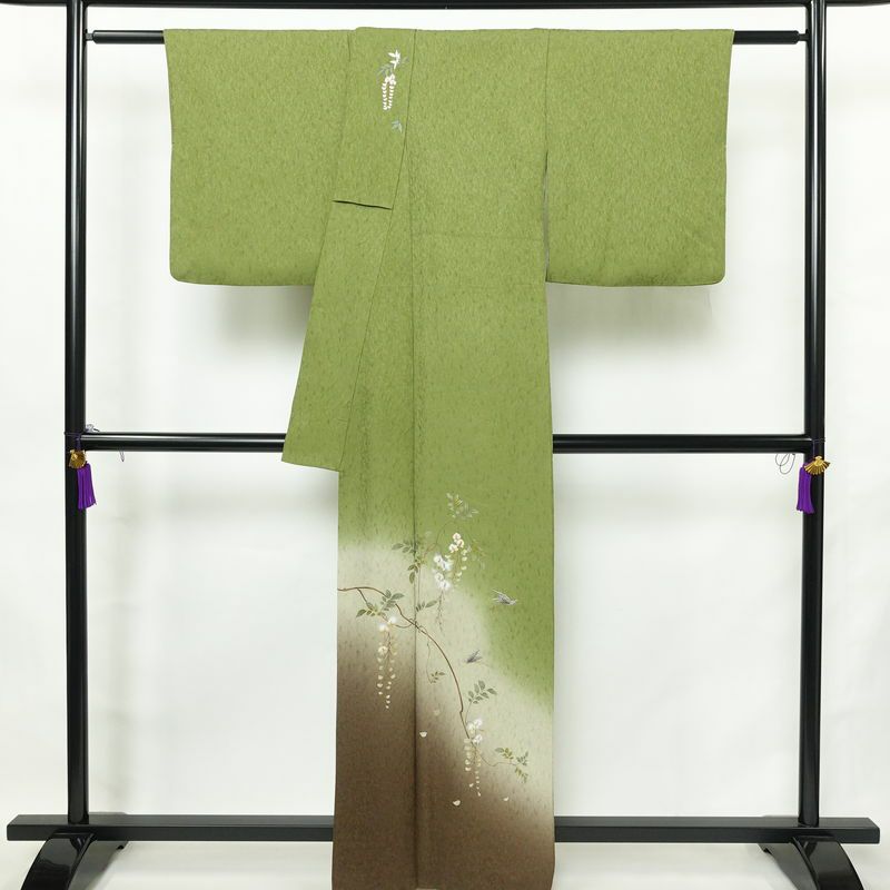 訪問着 一つ紋付き 正絹 木の葉・植物柄 袷仕立て 身丈162cm 裄丈68cm リサイクル着物 着物 刺繍 箔 入学式 卒業式 七五三 お宮参り フォーマル 緑・うぐいす色_画像2