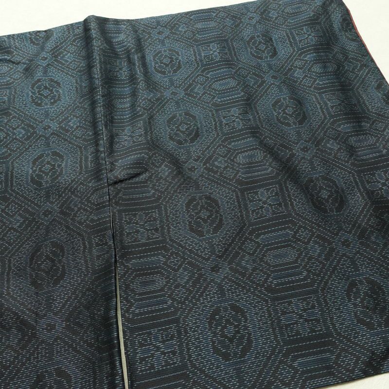 紬 正絹 幾何学柄・抽象柄 袷仕立て 身丈159.5cm 裄丈62.5cm リサイクル着物 着物 青・紺_画像14