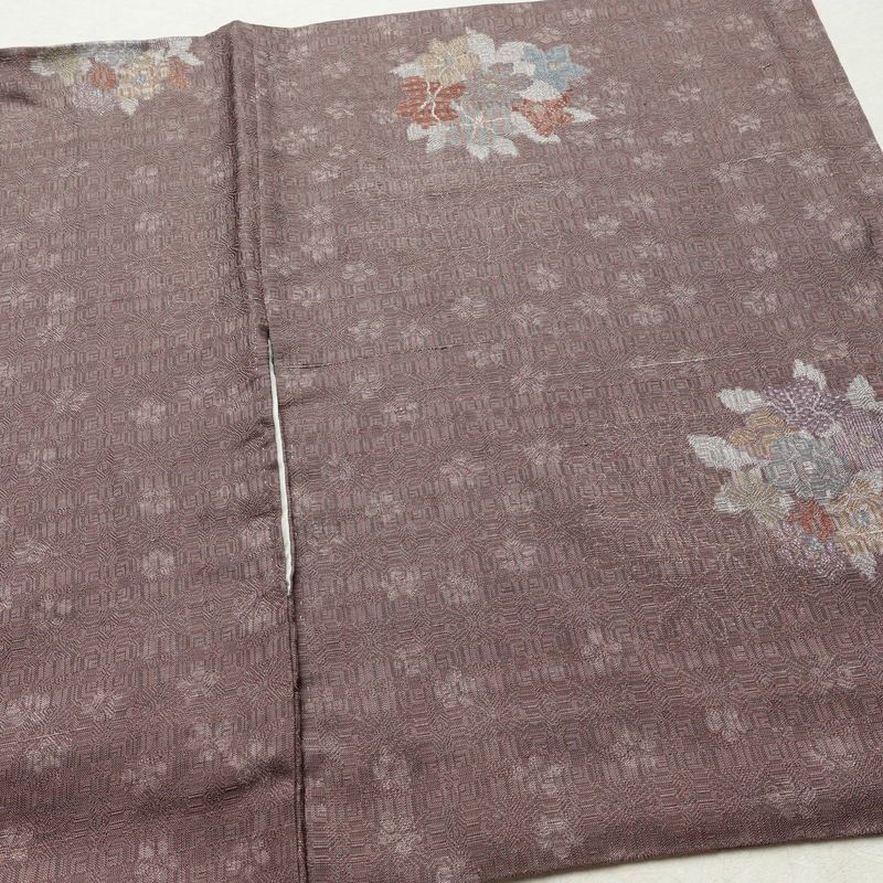 紬 正絹 花柄 袷仕立て 身丈168.5cm 裄丈69cm リサイクル着物 着物 紫・藤色_画像15