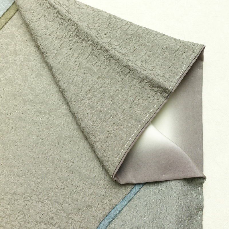 小紋 良品 しつけ糸付き ふくれ織 正絹 幾何学柄・抽象柄 袷仕立て 身丈152cm 裄丈65cm リサイクル着物 着物 多色使い_画像15