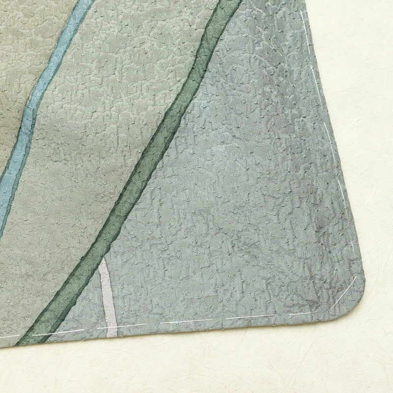 小紋 良品 しつけ糸付き ふくれ織 正絹 幾何学柄・抽象柄 袷仕立て 身丈152cm 裄丈65cm リサイクル着物 着物 多色使い_画像16