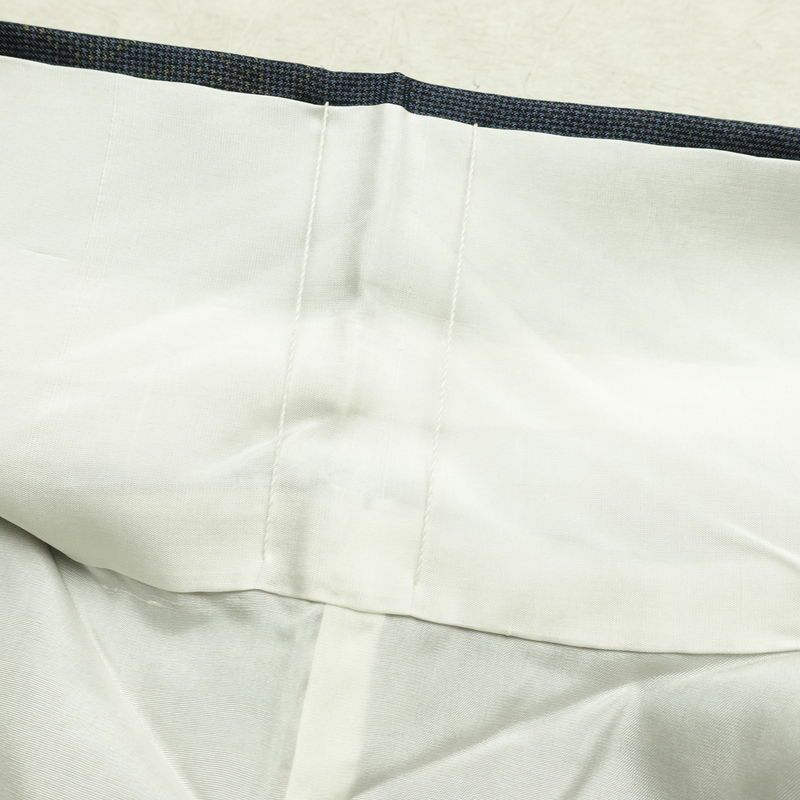 大島紬 証紙なし 正絹 花柄 袷仕立て 身丈161.5cm 裄丈64cm リサイクル着物 着物 青・紺_画像19