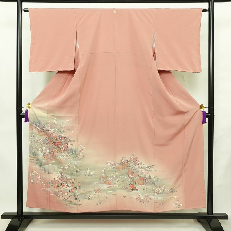 色留袖 しつけ糸付き 縮緬 一つ紋付き 正絹 古典柄 袷仕立て 身丈153cm 裄丈63.5cm リサイクル着物 着物 箔 共八掛 結婚式 フォーマル ピンク_画像1