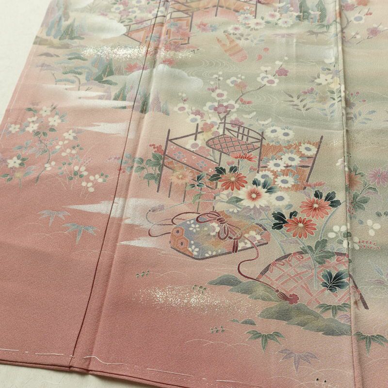 色留袖 しつけ糸付き 縮緬 一つ紋付き 正絹 古典柄 袷仕立て 身丈153cm 裄丈63.5cm リサイクル着物 着物 箔 共八掛 結婚式 フォーマル ピンク_画像4