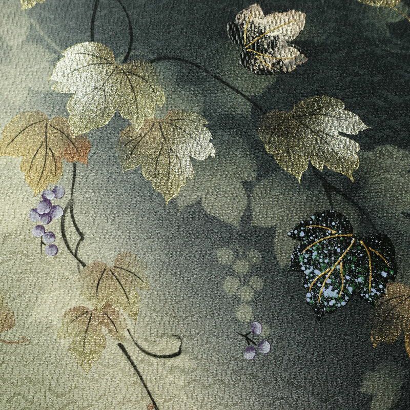 付け下げ 良品 正絹 木の葉・植物柄 袷仕立て 身丈166cm 裄丈68.5cm リサイクル着物 着物 箔 金彩 入学式 卒業式 七五三 フォーマル 緑・うぐいす色_画像12