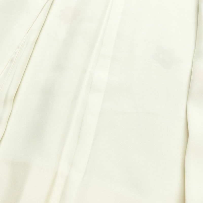 訪問着 良品 金駒刺繍 綸子 正絹 古典柄 袷仕立て 身丈163cm 裄丈66.5cm リサイクル着物 着物 箔 共八掛 金彩 入学式 卒業式 七五三 お宮参り フォーマル 菊 クリーム_画像20