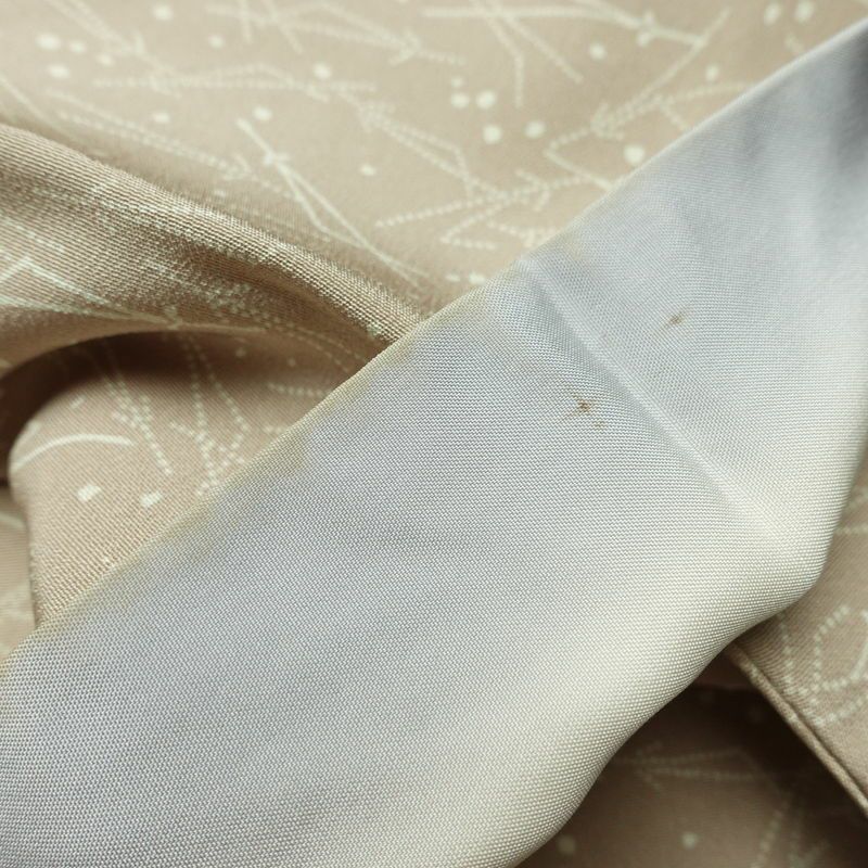 小紋 縮緬 正絹 木の葉・植物柄 袷仕立て 身丈161.5cm 裄丈66cm リサイクル着物 着物 ベージュ_画像16