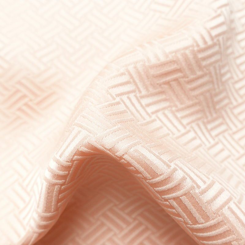 色無地 良品 綸子 一つ紋付き 正絹 古典柄 袷仕立て 身丈158cm 裄丈64cm リサイクル着物 一部しつけ糸付き 着物 入学式 お茶会 七五三 お宮参り フォーマル ピンク_画像18