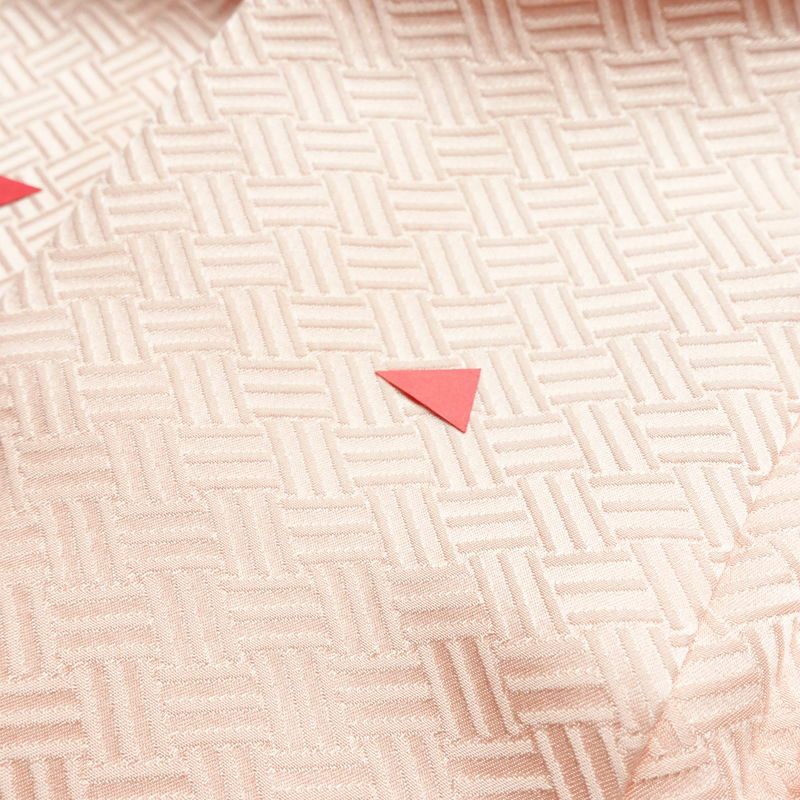 色無地 良品 綸子 一つ紋付き 正絹 古典柄 袷仕立て 身丈158cm 裄丈64cm リサイクル着物 一部しつけ糸付き 着物 入学式 お茶会 七五三 お宮参り フォーマル ピンク_画像20