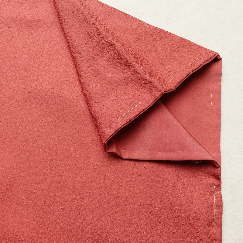 色無地 良品 しつけ糸付き 一つ紋付き 正絹 無地 袷仕立て 身丈162cm 裄丈63.5cm リサイクル着物 着物 入学式 お茶会 七五三 お宮参り フォーマル ピンク_画像15