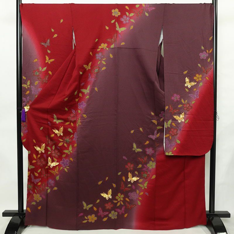 振袖 絞り 金駒刺繍 正絹 蝶・昆虫柄 袷仕立て 身丈167cm 裄丈69cm リサイクル着物 着物 金彩 成人式 二十歳 二十歳の集い フォーマル 紫・藤色_画像1