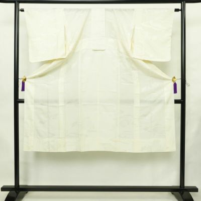 長襦袢 良品 ポリエステル 古典柄 袖無双・胴抜き 身丈131.5cm 裄丈64cm リサイクル着物 着物 フォーマル クリーム