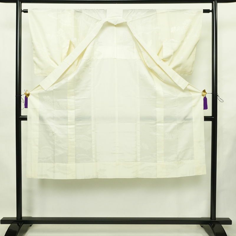 長襦袢 良品 ポリエステル 古典柄 袖無双・胴抜き 身丈131.5cm 裄丈64cm リサイクル着物 着物 フォーマル クリーム_画像3