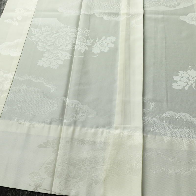 長襦袢 良品 ポリエステル 古典柄 袖無双・胴抜き 身丈131.5cm 裄丈64cm リサイクル着物 着物 フォーマル クリーム_画像4