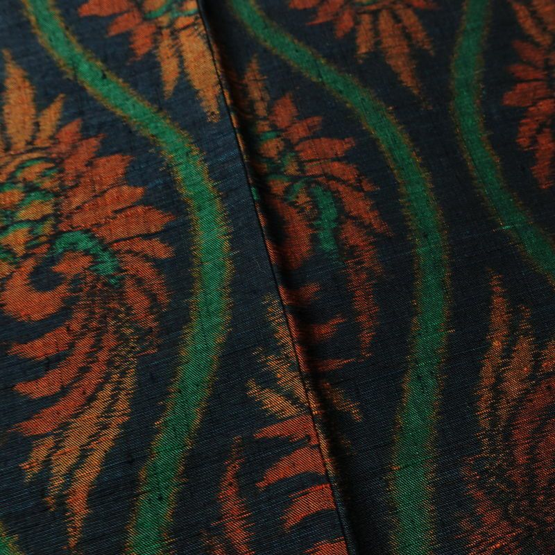 紬 バチ衿仕立て 正絹 古典柄 袷仕立て 身丈159.5cm 裄丈65cm リサイクル着物 一部しつけ糸付き 着物 青・紺_画像10