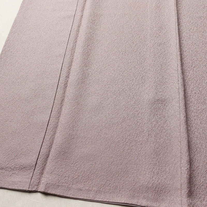 色無地 一つ紋付き 正絹 無地 袷仕立て 身丈152cm 裄丈63.5cm リサイクル着物 着物 お茶会 フォーマル 紫・藤色_画像4