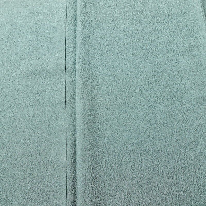 色無地 良品 毎田仁郎 落款入り 一つ紋付き 正絹 木の葉・植物柄 袷仕立て 身丈163cm 裄丈63cm リサイクル着物 一部しつけ糸付き 着物 入学式 卒業式 お茶会 七五三 お宮参り フォーマル 青・紺_画像6