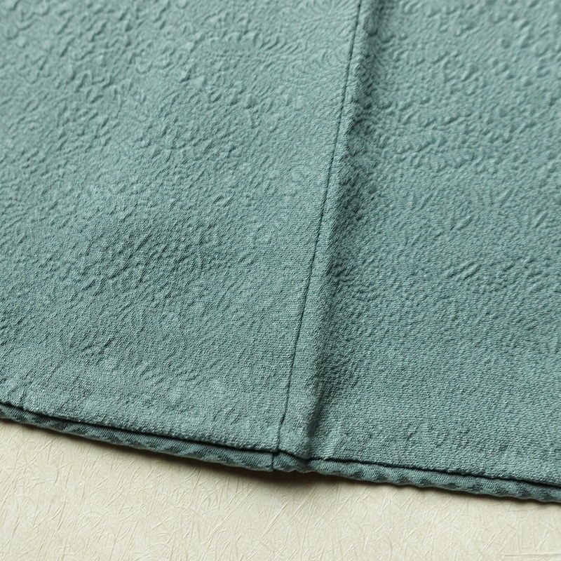 色無地 良品 毎田仁郎 落款入り 一つ紋付き 正絹 木の葉・植物柄 袷仕立て 身丈163cm 裄丈63cm リサイクル着物 一部しつけ糸付き 着物 入学式 卒業式 お茶会 七五三 お宮参り フォーマル 青・紺_画像10