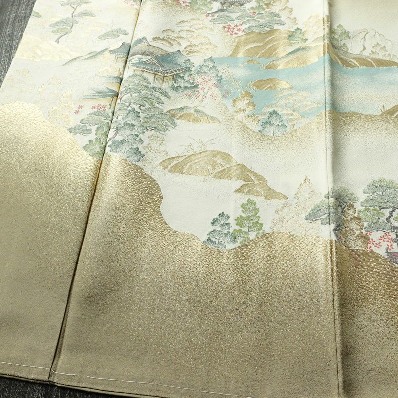 色留袖 良品 しつけ糸付き 一つ紋付き 正絹 風景柄 袷仕立て 身丈152cm 裄丈63cm リサイクル着物 着物 箔 結婚式 パーティー フォーマル ベージュ_画像4
