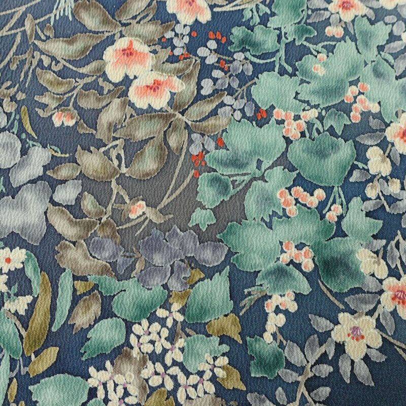 小紋 縮緬 総柄 正絹 花柄 袷仕立て 身丈157.5cm 裄丈62.5cm リサイクル着物 着物 くすみブルー 青・紺_画像7