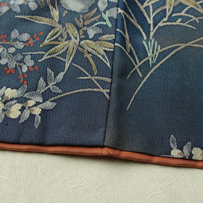 小紋 縮緬 総柄 正絹 花柄 袷仕立て 身丈157.5cm 裄丈62.5cm リサイクル着物 着物 くすみブルー 青・紺_画像13