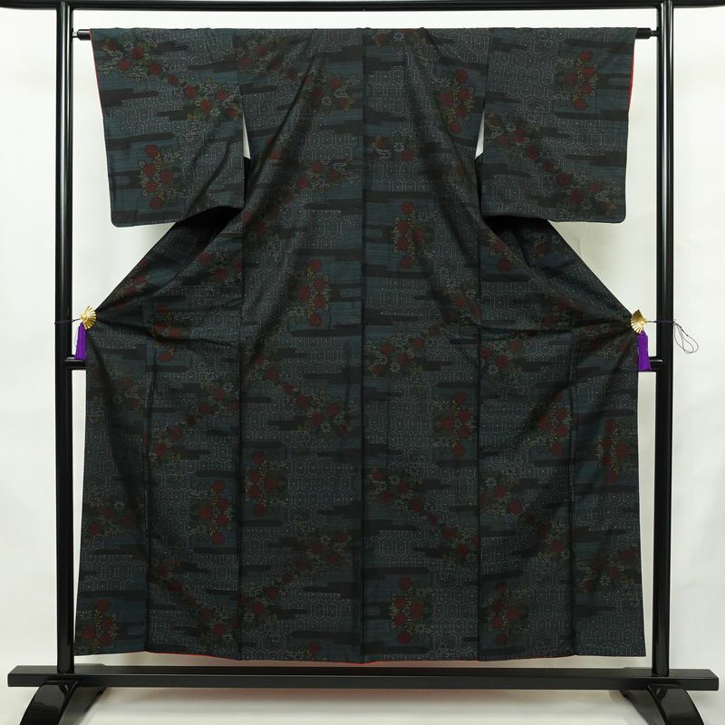 大島紬 証紙なし 正絹 花柄 袷仕立て 身丈155cm 裄丈63cm リサイクル着物 着物 青・紺_画像1