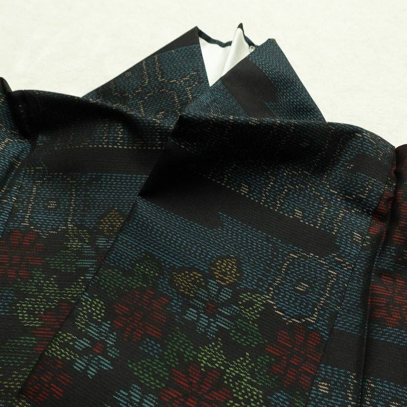 大島紬 証紙なし 正絹 花柄 袷仕立て 身丈155cm 裄丈63cm リサイクル着物 着物 青・紺_画像17