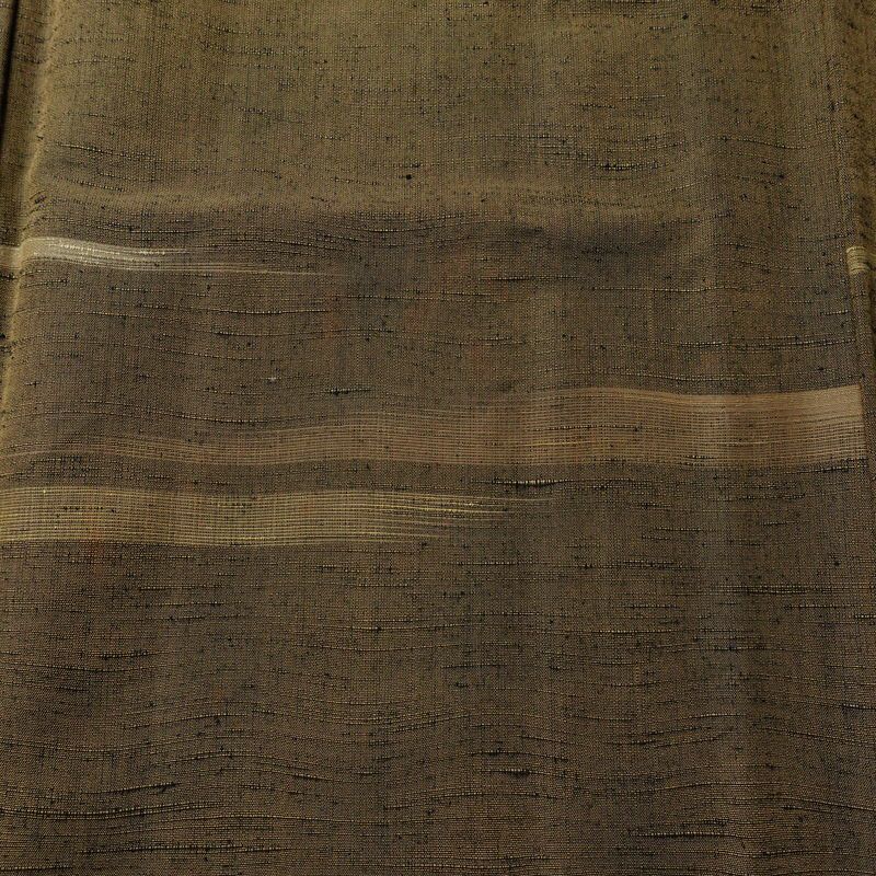 単衣 紬 バチ衿仕立て 正絹 縞柄・線柄 単衣仕立て 身丈149cm 裄丈62cm リサイクル着物 着物 モダン 紬着物 黄・黄土色_画像7