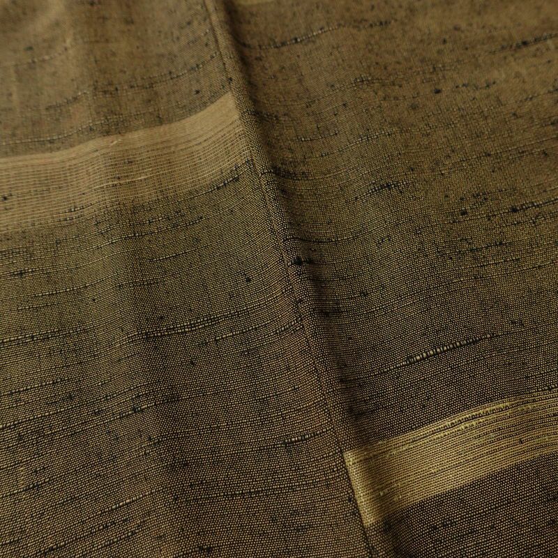 単衣 紬 バチ衿仕立て 正絹 縞柄・線柄 単衣仕立て 身丈149cm 裄丈62cm リサイクル着物 着物 モダン 紬着物 黄・黄土色_画像12