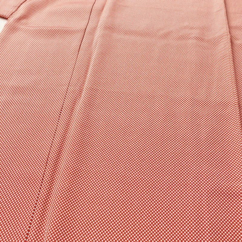 小紋 良品 しつけ糸付き バチ衿仕立て 正絹 チェック・格子柄 袷仕立て 身丈161.5cm 裄丈64.5cm リサイクル着物 着物 カジュアル 赤・朱_画像5