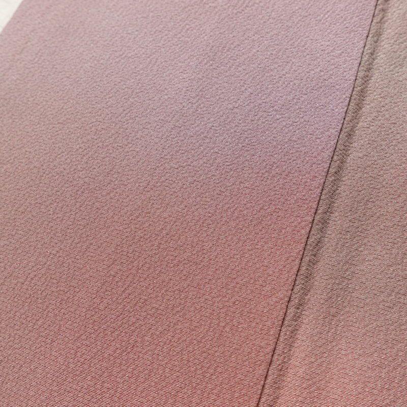 小紋 斉藤三才 落款入り 縮緬 一つ紋付き 正絹 その他の柄 袷仕立て 身丈155cm 裄丈64cm リサイクル着物 着物 紫・藤色_画像8