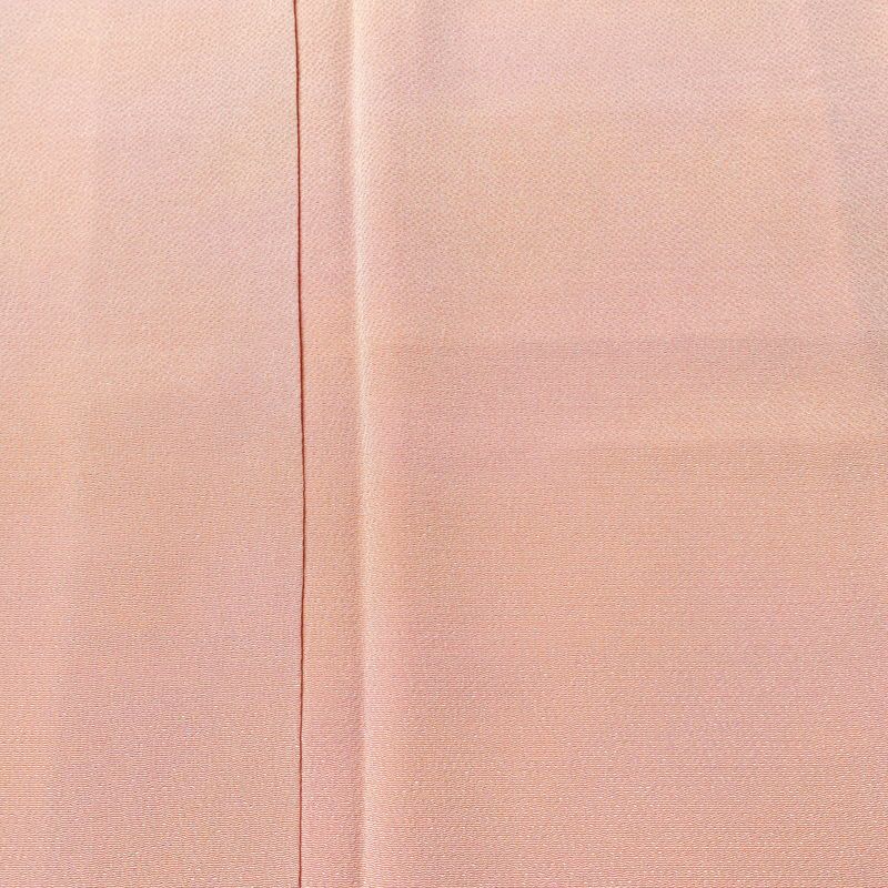 小紋 良品 しつけ糸付き 縮緬 一つ紋付き 正絹 その他の柄 袷仕立て 身丈165cm 裄丈67.5cm リサイクル着物 着物 ぼかし 入学式 七五三 お宮参り フォーマル シンプル ピンク_画像6